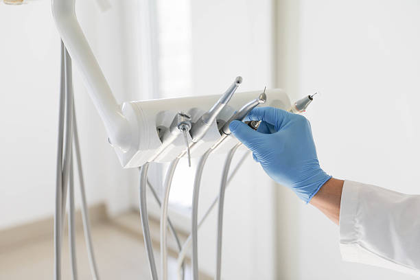 24/7 Emergency Dental Veneers experts in Gillespie, IL